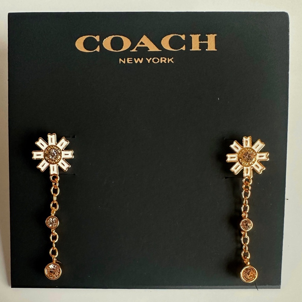 NWT Coach Daisy Dangle Drop Stud Earrings in Gold